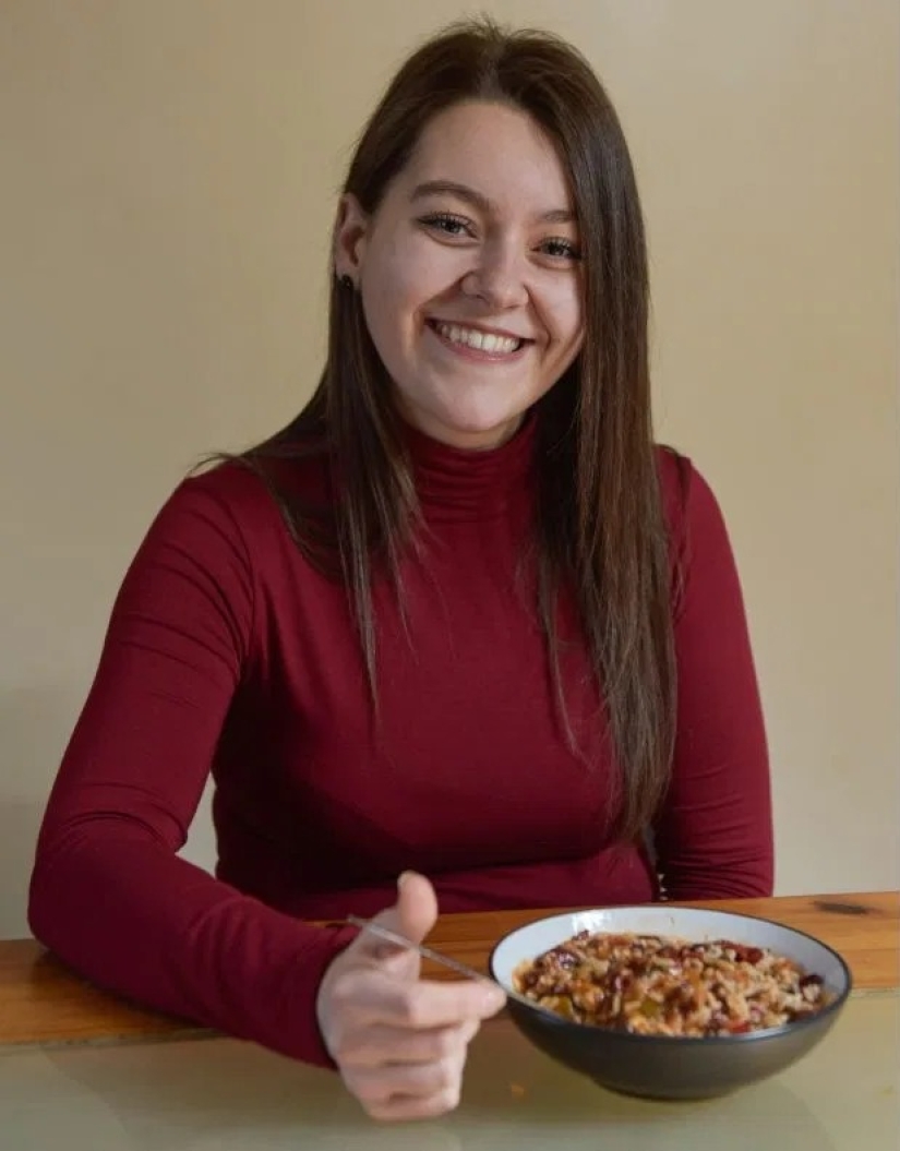 Accidental weight loss: a girl dropped 57 kg while walking a dog