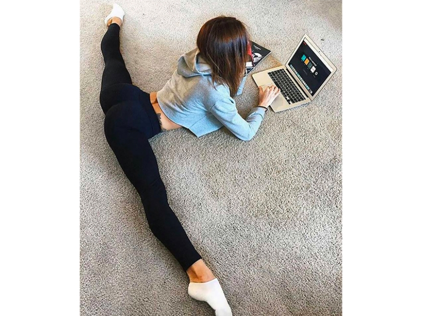 Adorable beauties with a good stretch: 25 photos Adorable beauties with a good stretch: 25 photos