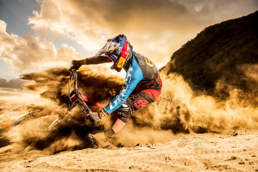 Adrenaline rush: The 30 best extreme photos of 2017 from Red Bull Adrenaline rush: The 30 best extreme photos of 2017 from Red Bull