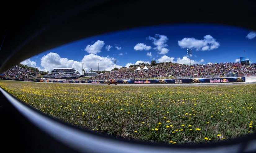 Adrenaline rush: The 30 best extreme photos of 2017 from Red Bull Adrenaline rush: The 30 best extreme photos of 2017 from Red Bull