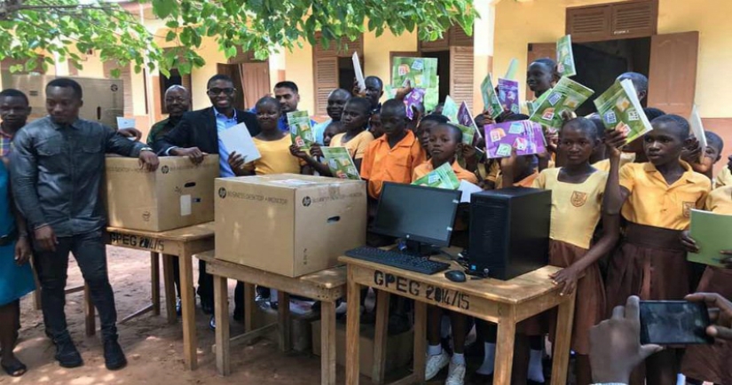 African schoolchildren who studied Word from drawings on the blackboard donated computers