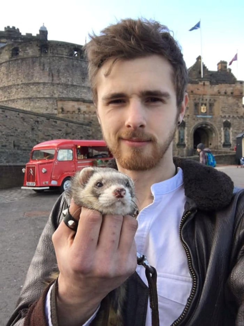 After the tragic death of loved ones, the guy sold everything to travel the world with a ferret After the tragic death of loved ones, the guy sold everything to travel the world with a ferret