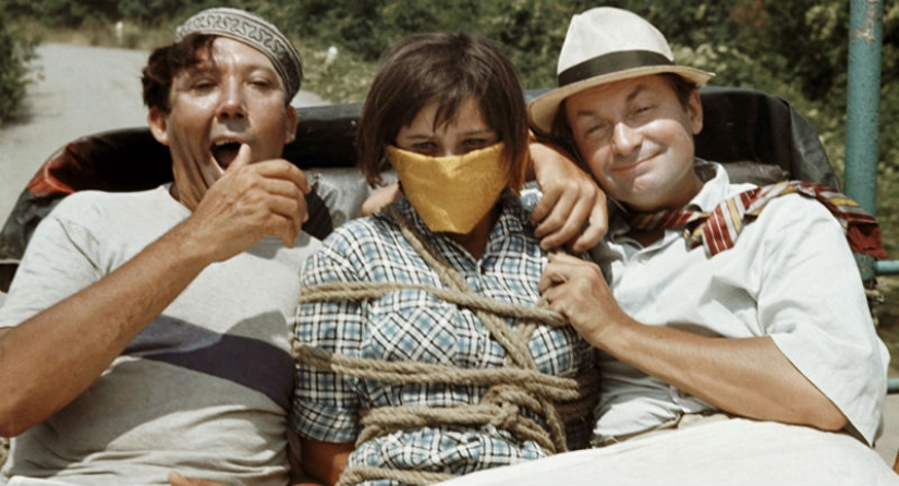 Al alemán se le mostró la película soviética "El cautivo caucásico", y aquí están sus comentarios Al alemán se le mostró la película soviética "El cautivo caucásico", y aquí están sus comentarios