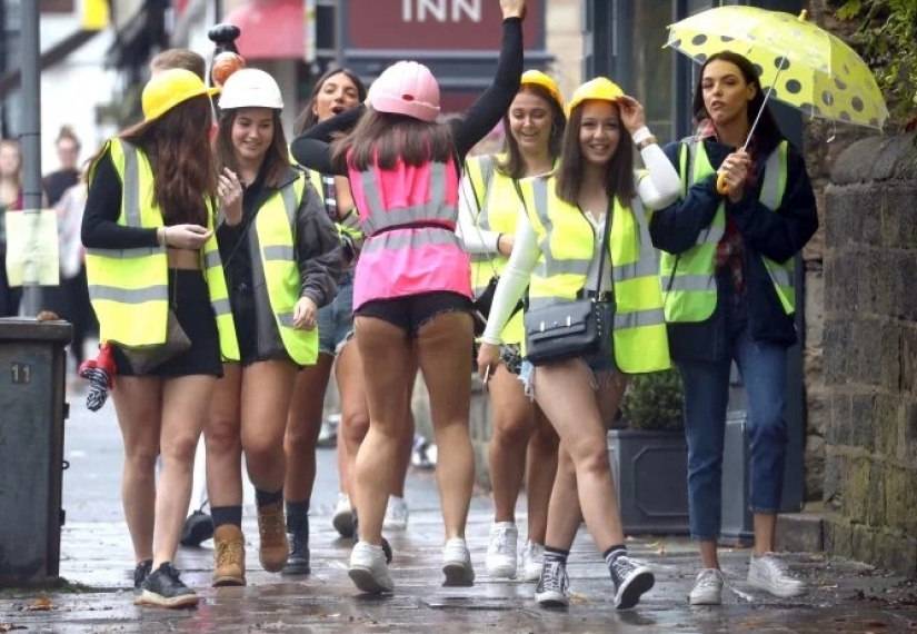 Alcohol o muerte: estudiantes británicos celebraron violentamente Halloween en fiestas temáticas