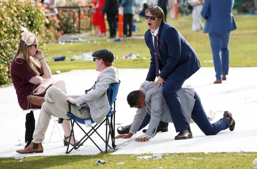 Alcoholic Race: Drunken collapse at the annual Melbourne Horse Race