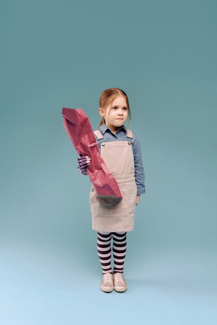 Alice in Wonderland: a little resident of Chelyabinsk was given a cyber hand in Skolkovo