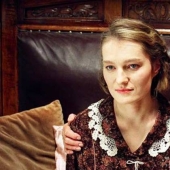 All in mom: what do the daughters of the main beauties of Soviet cinema look like