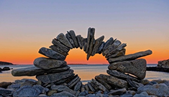 All love and happiness: Amazing installations by David Allen