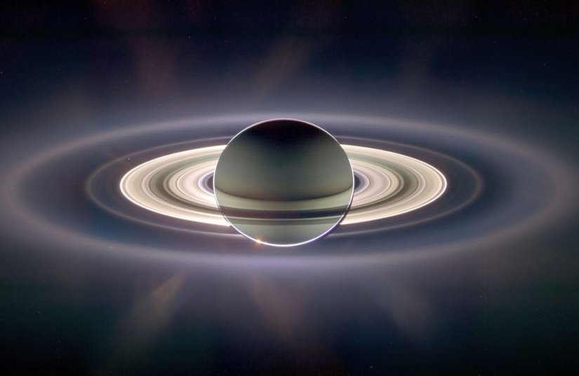 Amazing Epic Photos of Saturn