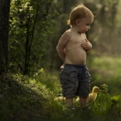 Amazing portraits of children made by their mom