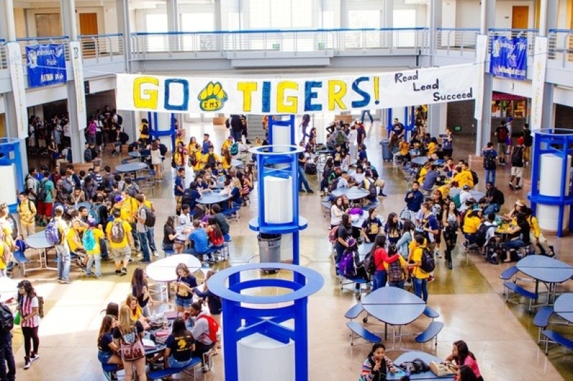 American School from the inside