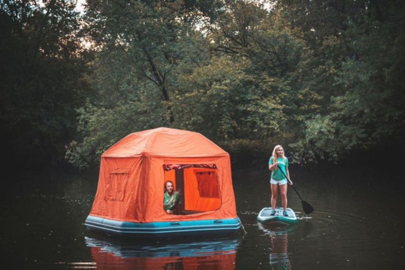 Americans have come up with a floating tent for camping