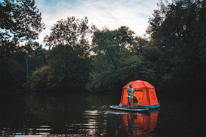Americans have come up with a floating tent for camping