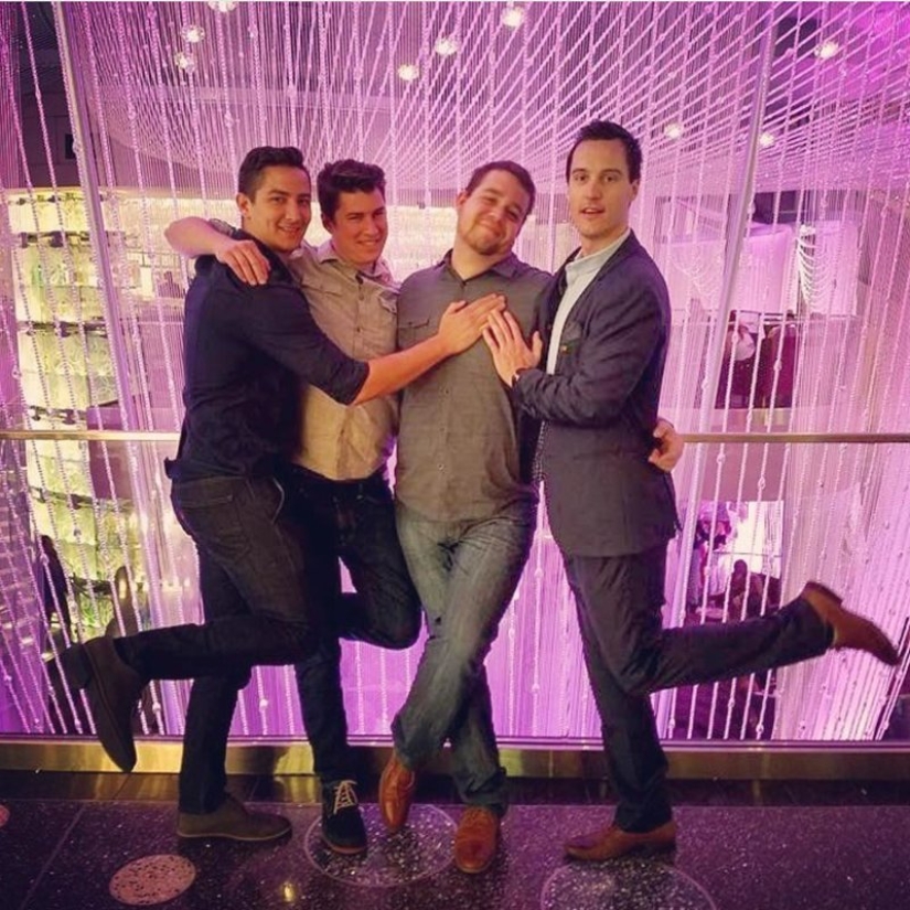 Amigos hicieron una parodia de las fotos típicas de las niñas de Instagram