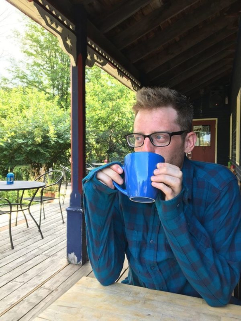 Amigos hicieron una parodia de las fotos típicas de las niñas de Instagram