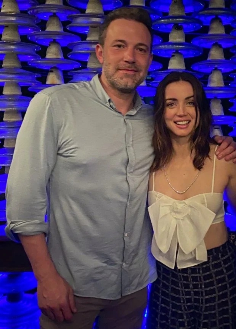 Amor Curativo: Cómo Ana de Armas ayudó a Ben Affleck a Recuperarse del Divorcio y el Alcoholismo