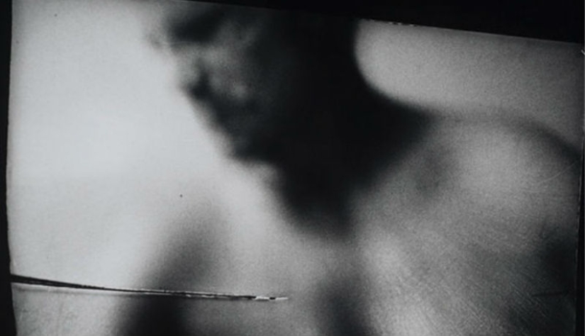 An American artist has placed a camera in her vagina and is photographing her lovers