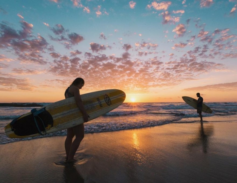 An American extreme woman lived in a car for a whole year, traveling around the country and making incredible landscapes An American extreme woman lived in a car for a whole year, traveling around the country and making incredible landscapes