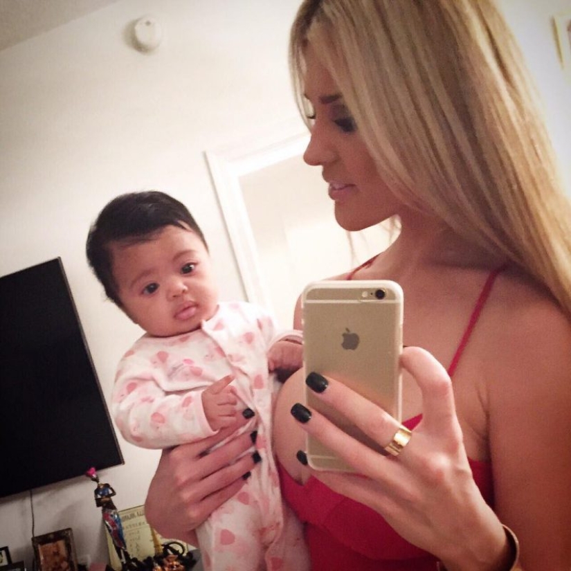 An exotic couple showed a photo of their 8-year-old daughter, and now the whole world is discussing her beauty