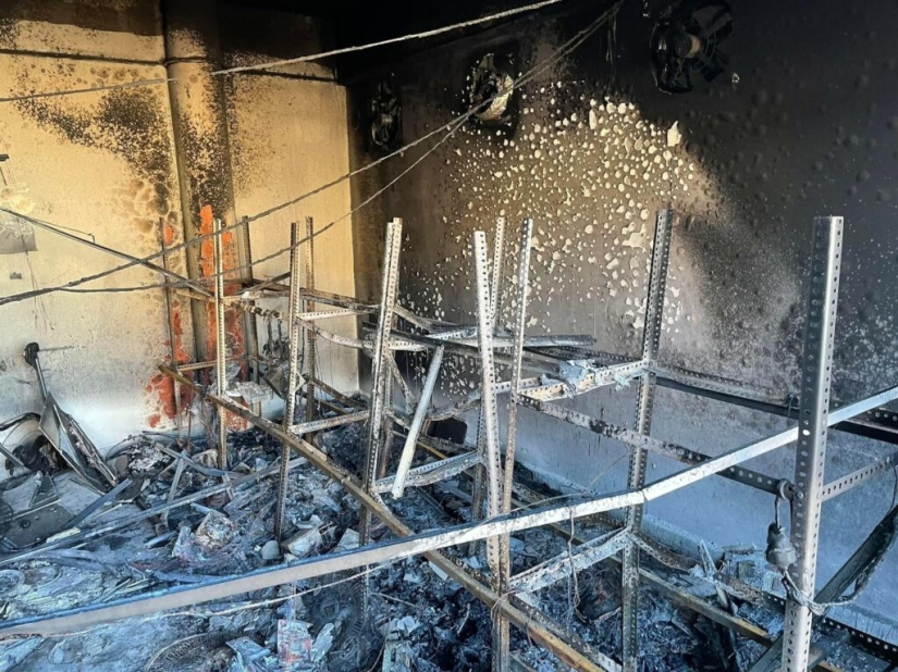 An expensive farm for mining cryptocurrencies burned down due to penny savings An expensive farm for mining cryptocurrencies burned down due to penny savings