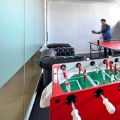 An office where everything is for people: how Coca-Cola employees work and relax in Shanghai