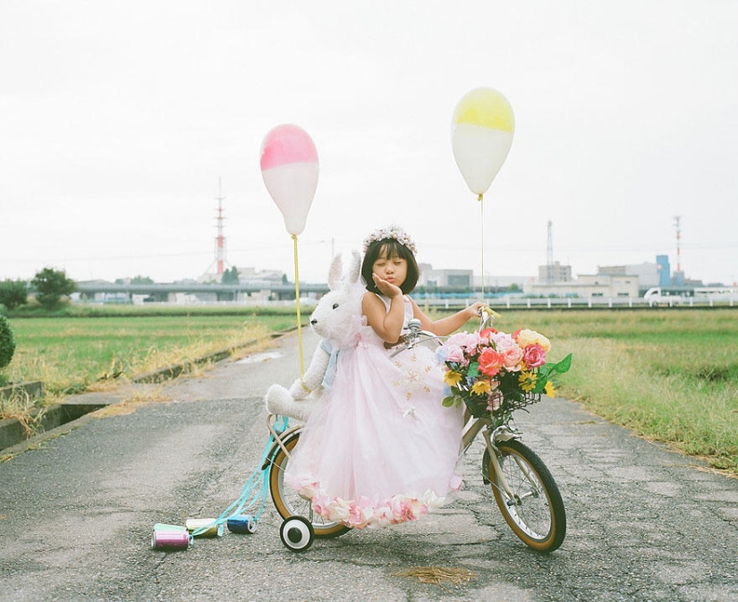An unusual photo album of a 4-year-old Japanese woman