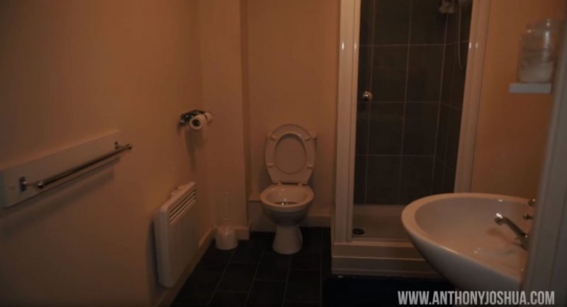 Anthony Joshua es un campeón millonario que disfruta de una vida elegante de forma gratuita