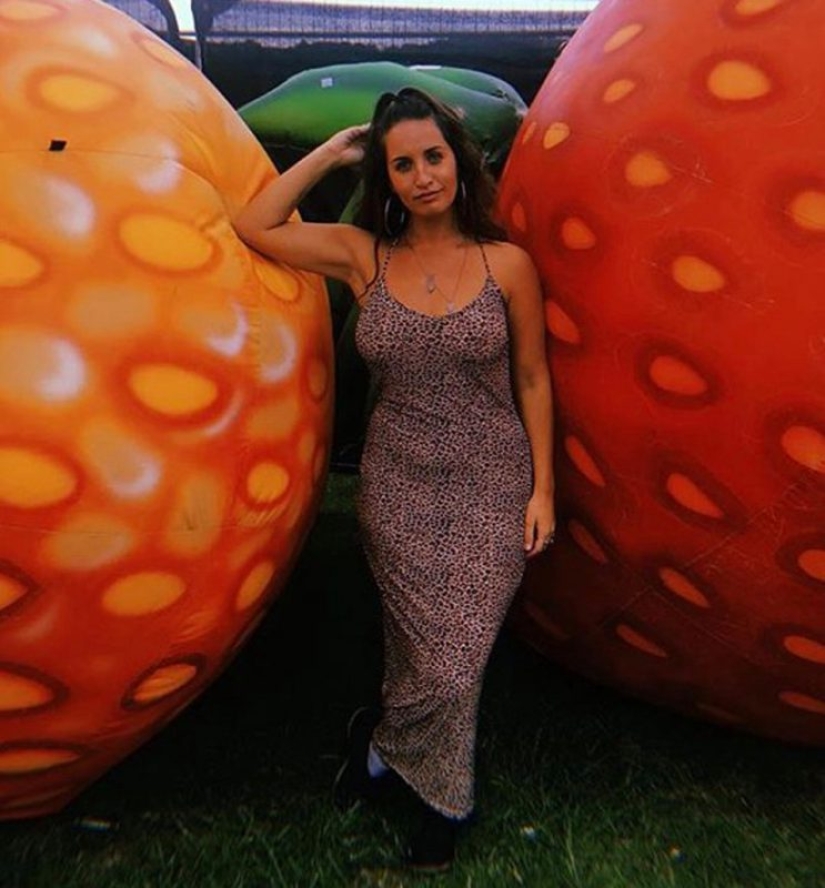 Apartment killer: the girl almost died from mold on the walls of the house