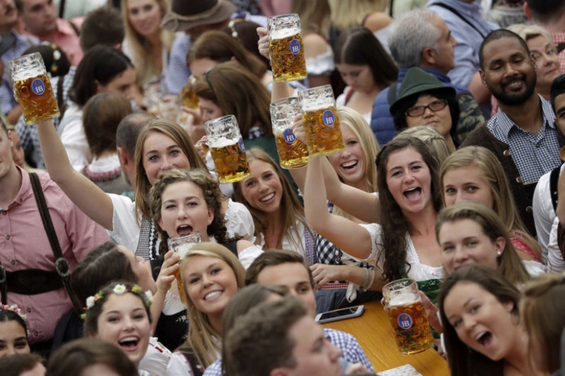 Arnold Schwarzenegger, waitress salaries and the Russian Answer: What You Didn't Know about Oktoberfest