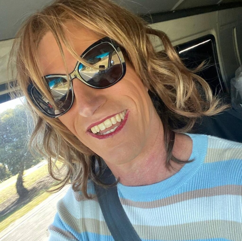 As a surfer, Ryan became "nyasha" Sasha and started winning competitions