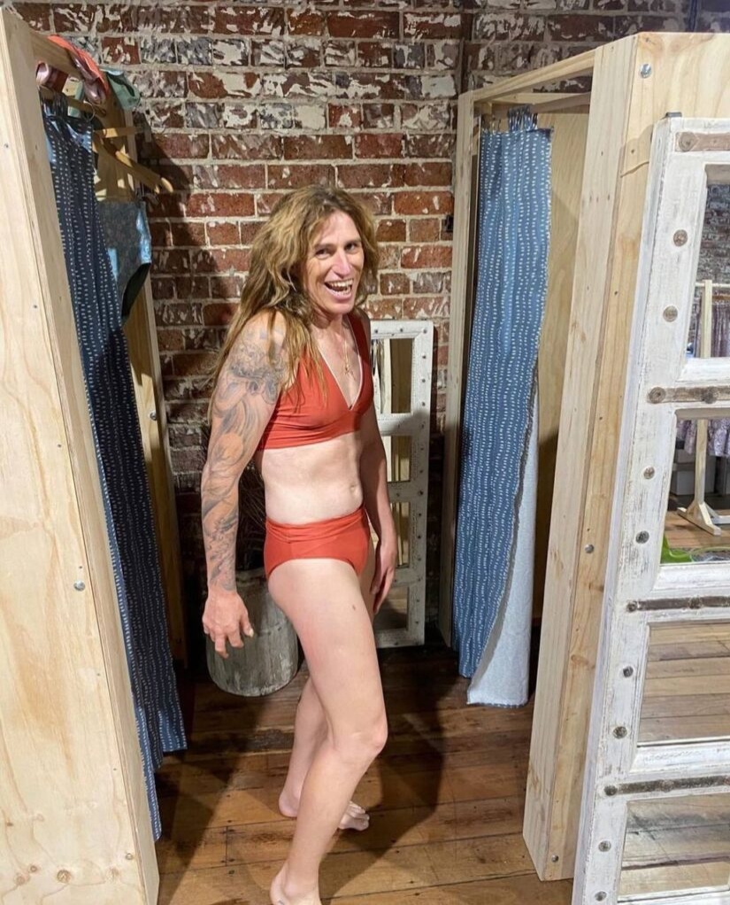 As a surfer, Ryan became "nyasha" Sasha and started winning competitions