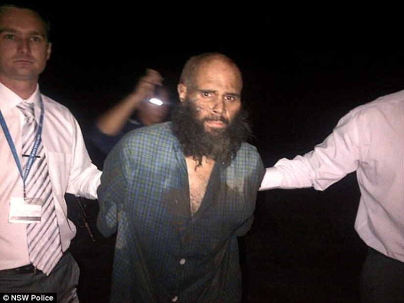 Asesino en serie de Australia vivió en secreto en un zoológico durante 7 años, robando frutas de animales