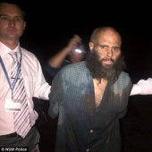 Asesino en serie de Australia vivió en secreto en un zoológico durante 7 años, robando fruta de animales