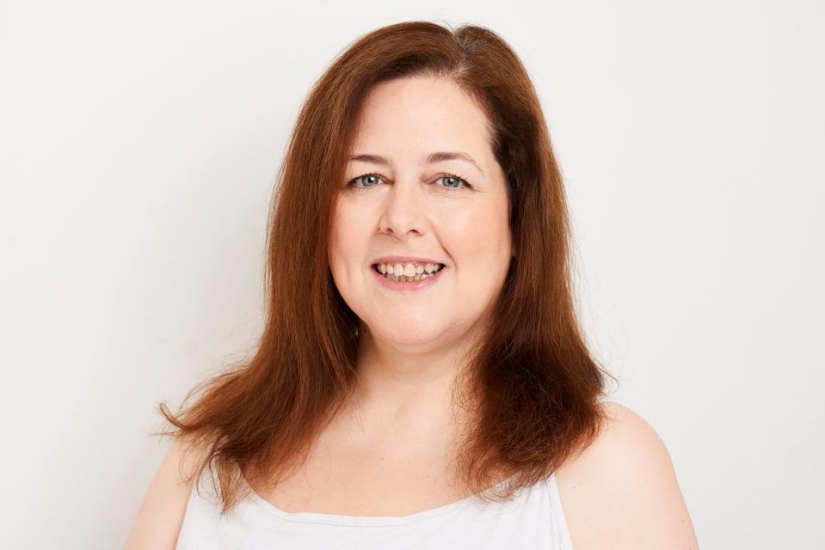 Baba berry again? Ordinary women from London took provocative pictures in the style of J. Lo