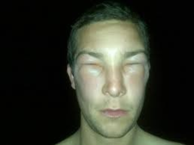 Bear Grylls estuvo al borde de la vida o la muerte durante el rodaje de nuevos episodios del programa Bear Grylls estuvo al borde de la vida o la muerte durante el rodaje de nuevos episodios del programa