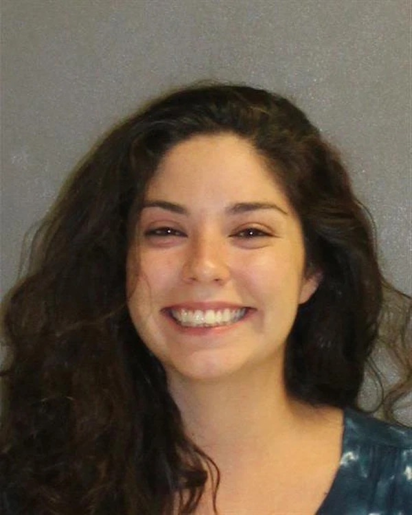 Beauties on police photos: hot pictures of criminals on Twitter blew up the Network