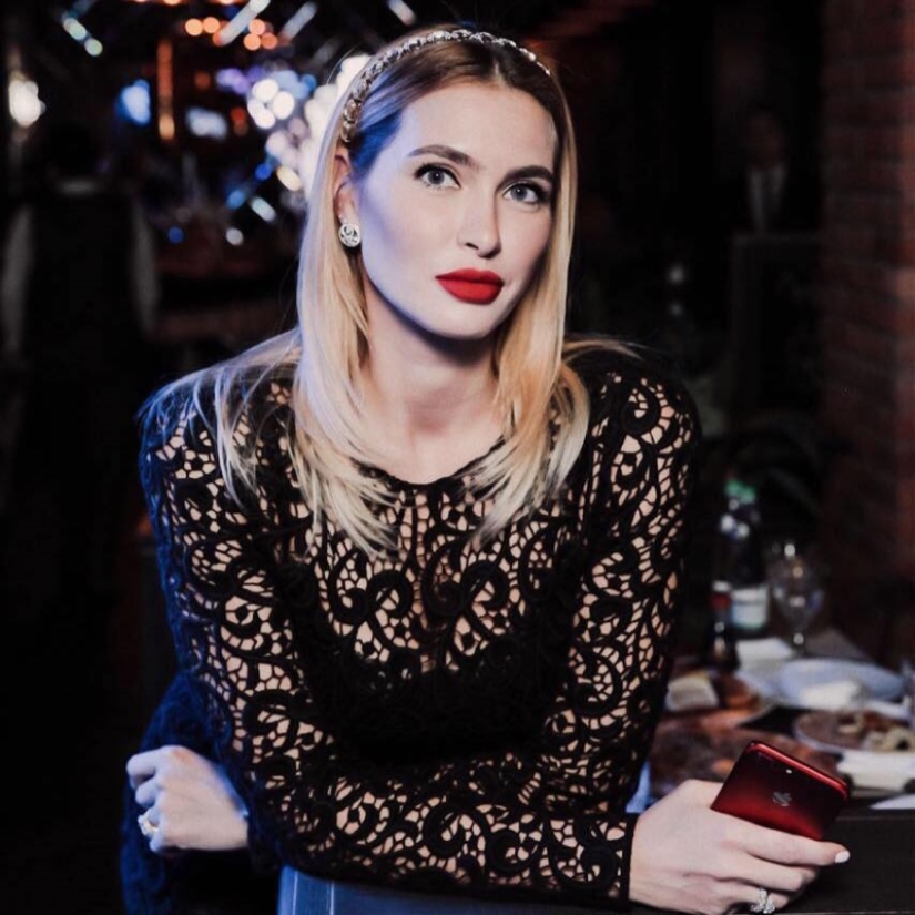 Beauty secrets of Victoria Jatieva — wife of the mayor of Vladikavkaz and mother of 10 children Beauty secrets of Victoria Jatieva — wife of the mayor of Vladikavkaz and mother of 10 children