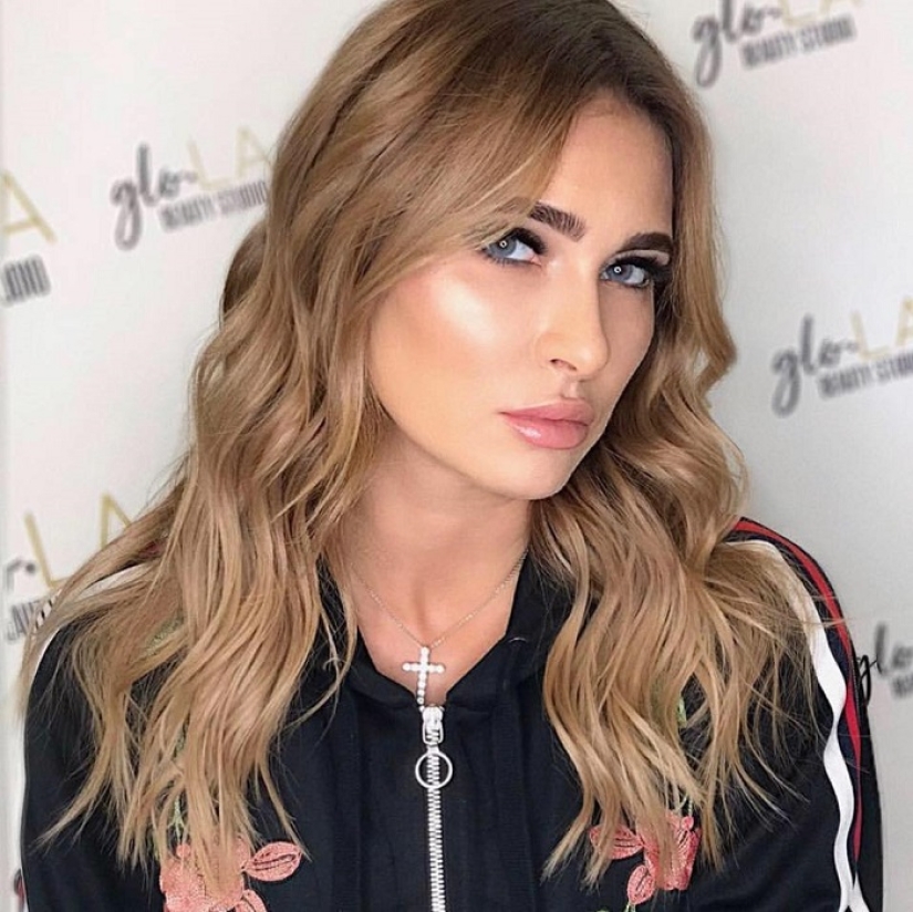 Beauty secrets of Victoria Jatieva — wife of the mayor of Vladikavkaz and mother of 10 children Beauty secrets of Victoria Jatieva — wife of the mayor of Vladikavkaz and mother of 10 children