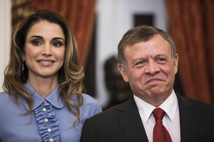 Belleza totalitaria: ¿cómo se ven las esposas de los dictadores?