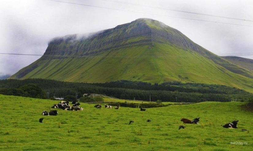 Ben Balben is an amazingly picturesque mountain in County Sligo Ben Balben is an amazingly picturesque mountain in County Sligo