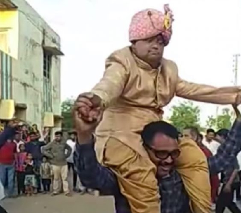 "Boda por desesperación": en India, papá le dio a su hijo una boda sin novia