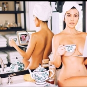Body — in action: Kourtney Kardashian starred nude to advertise her own business project
