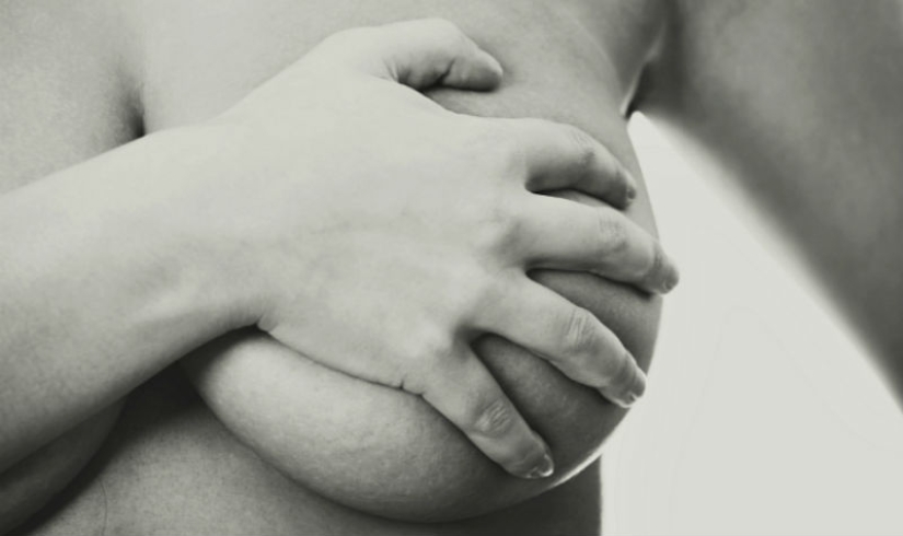 Breast augmentation 100 years ago. How was it?