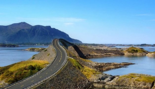 Breathtaking roads that will make you gasp in amazement Breathtaking roads that will make you gasp in amazement
