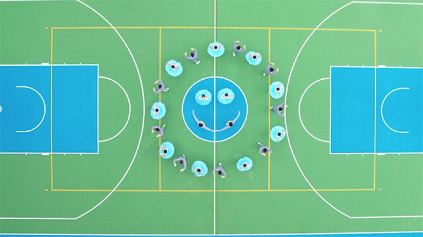 Brillante y atrevido Ballet de Hong Kong bailó en honor a su 40 aniversario Brillante y atrevido Ballet de Hong Kong bailó en honor a su 40 aniversario