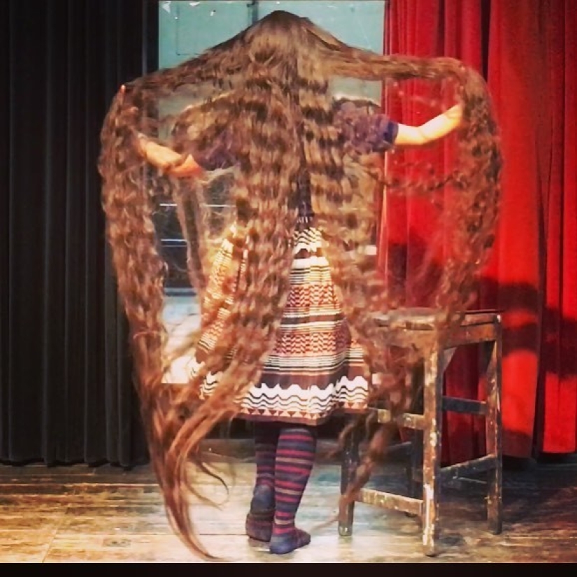 British Rapunzel has not washed her hair for 20 years, and her braids look great