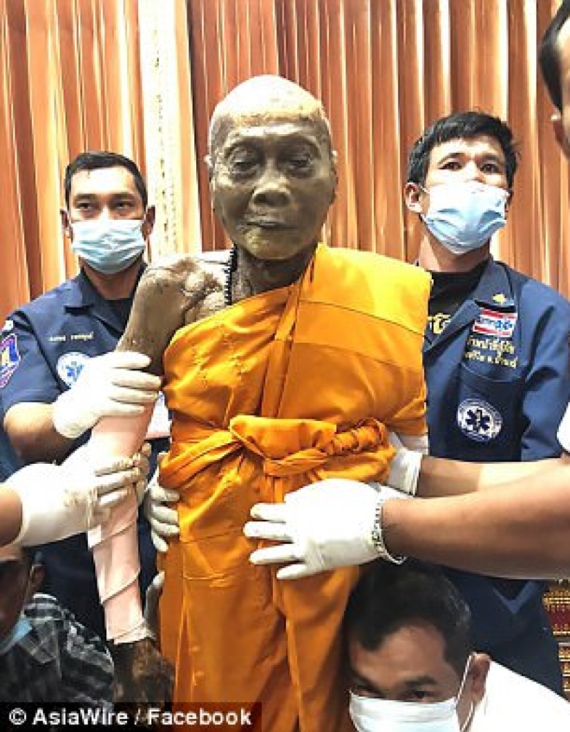Buddhist monk smiled two months after death Buddhist monk smiled two months after death