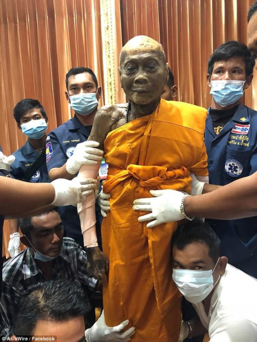 Buddhist monk smiled two months after death Buddhist monk smiled two months after death