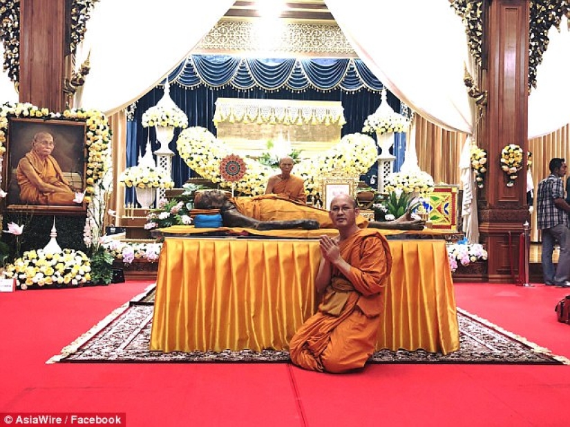 Buddhist monk smiled two months after death Buddhist monk smiled two months after death
