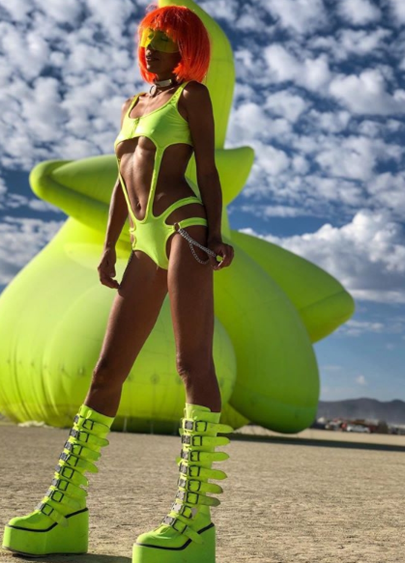 Burning Man 2019: metamorfosis en un desierto caliente Burning Man 2019: metamorfosis en un desierto caliente